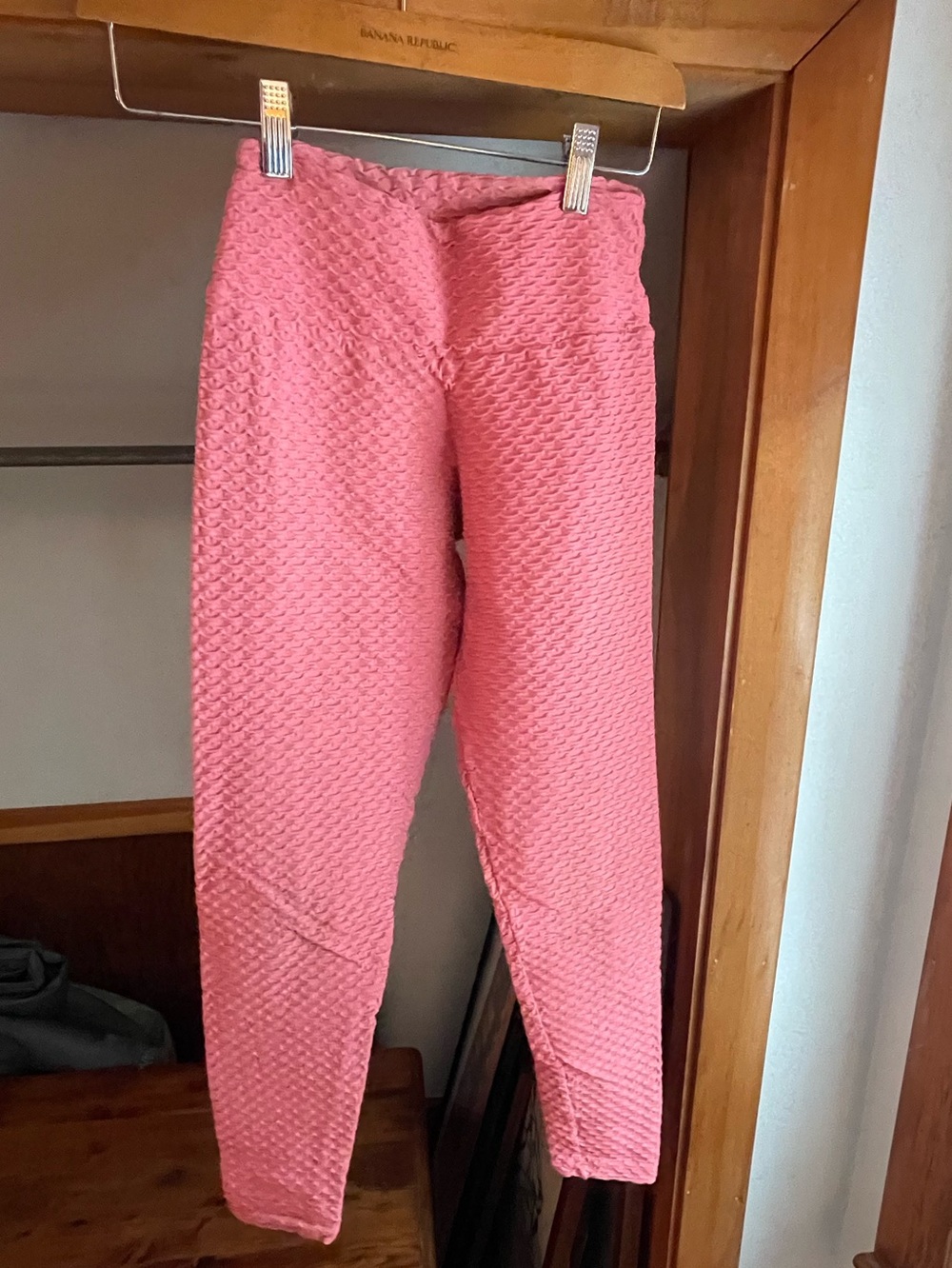Booty by Brabants Coral Pink Textured Leggings